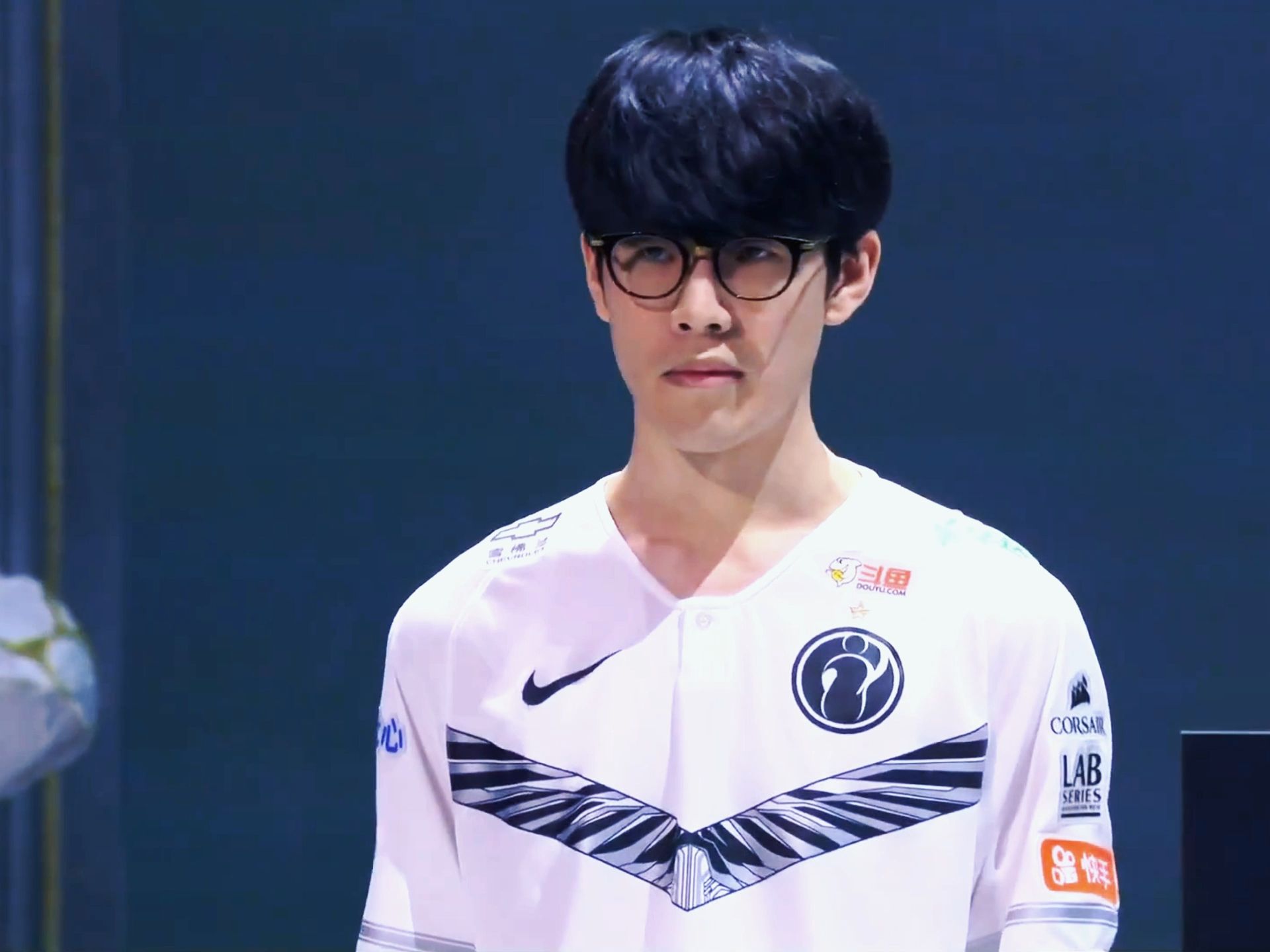 攻薄弱点进 攻薄弱点进